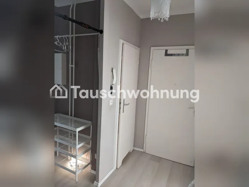Tauschwohnung: Tausche 2,5-Zi.-Whg (Schöneweide) gg ähnl. Whg in Karlshorst — photo 1
